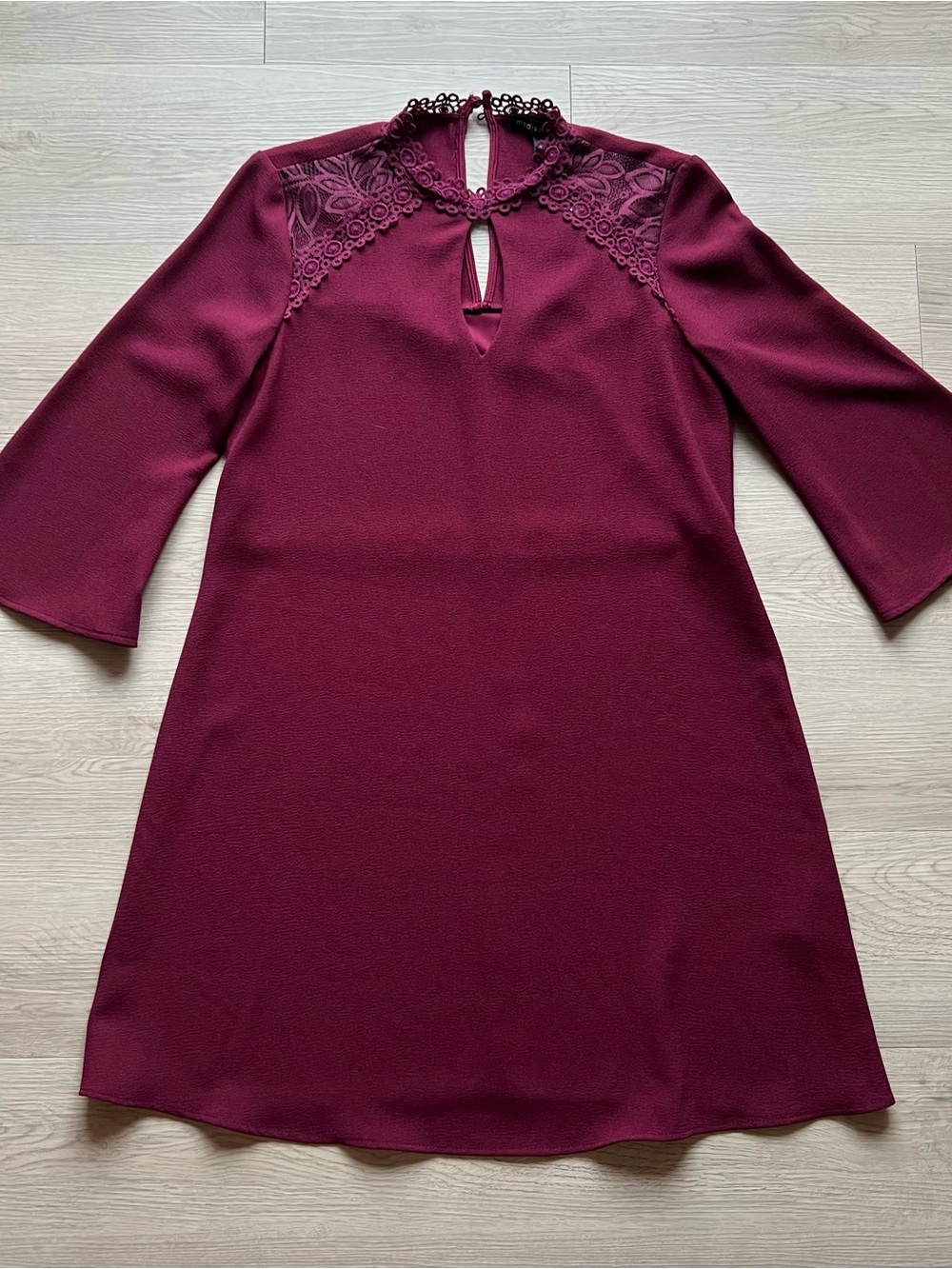 Lace-Yoke Keyhole Shift Dress in Burgundy